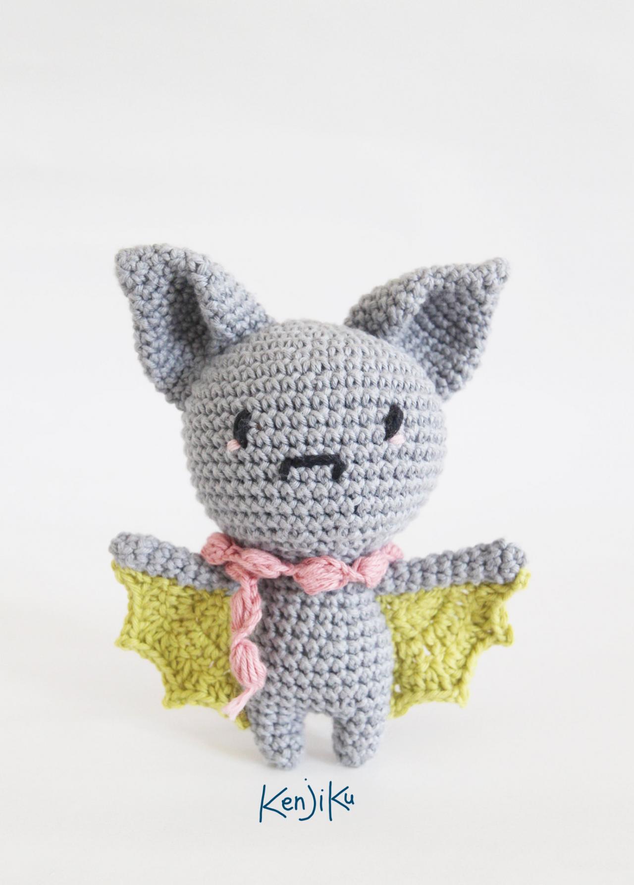 Mini Bat Amigurumi Pattern, Bat Amigurumi Pattern, Bat Crochet
