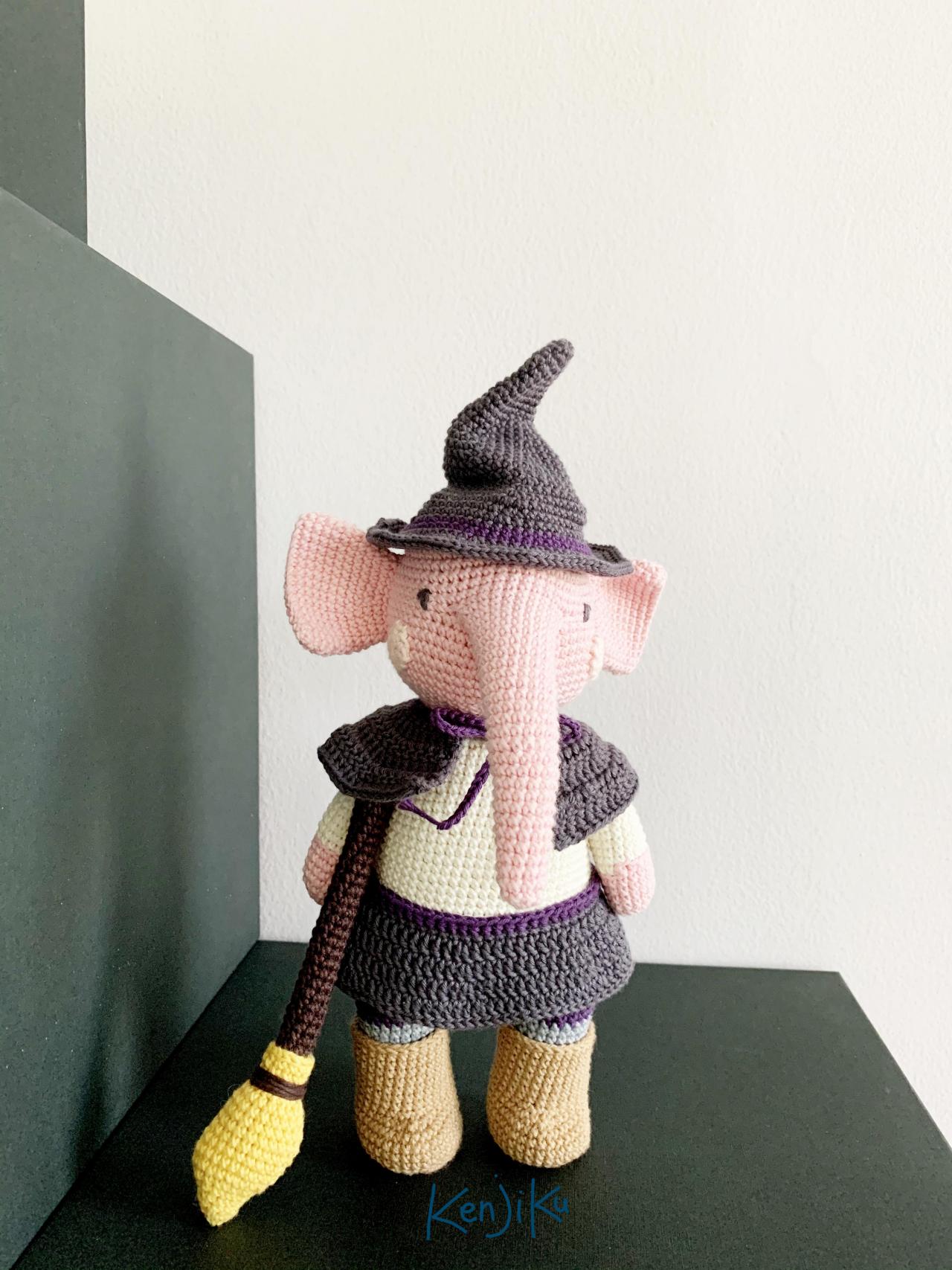 Ellyphant The Witch Amigurumi Pattern